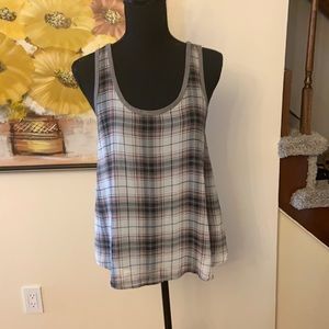 ⭐️3 for $15 Mudd size M checkered top